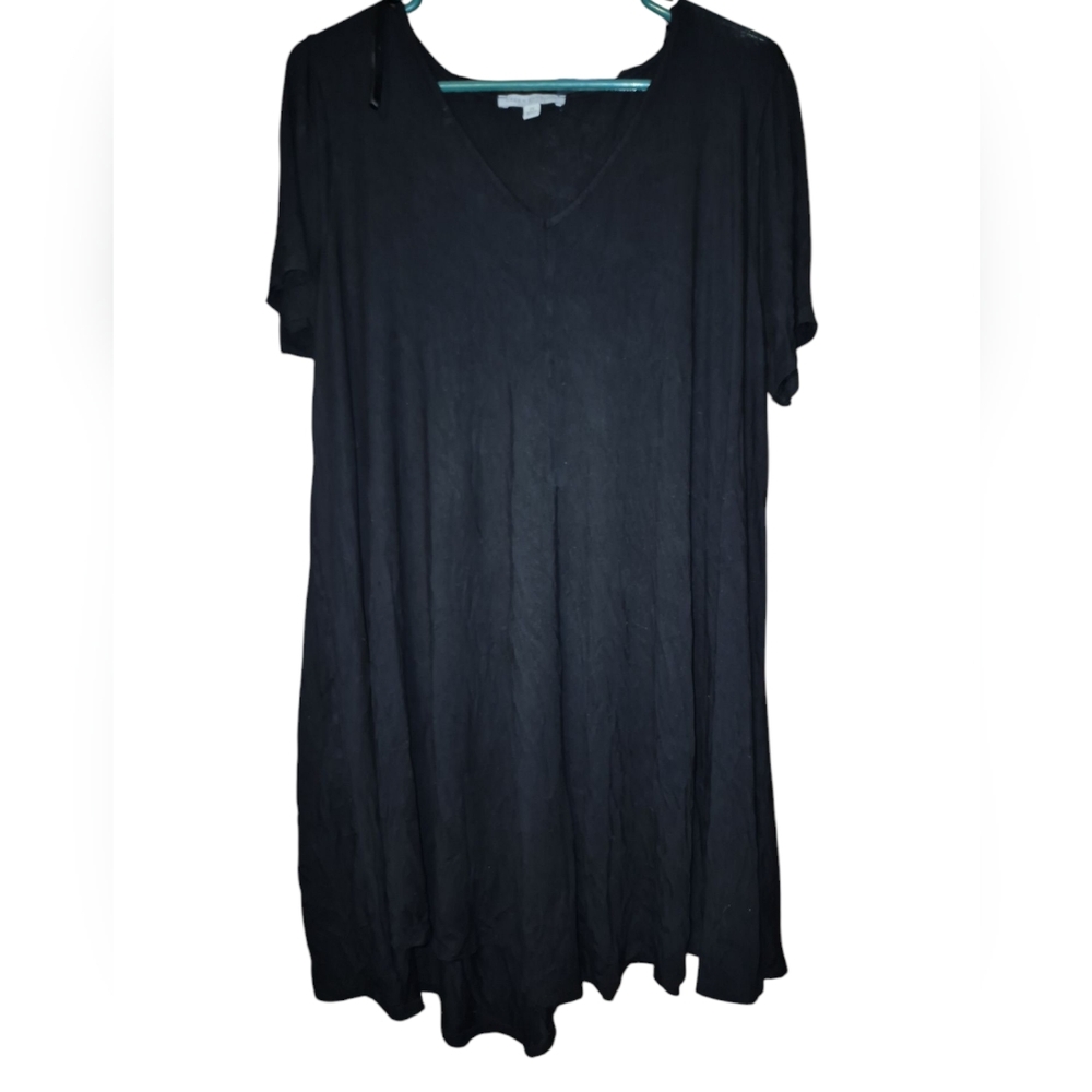 Green Envelope Oversized Black Short Sleeve Tee